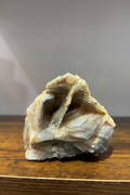 Amber 648